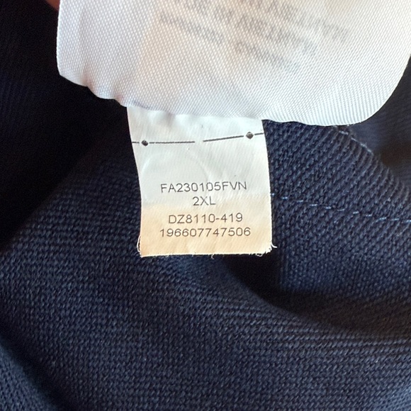 Men’s ~Jordan ~ University of Michigan DRI-FIT Hoodie with logo - Picture 14 of 16